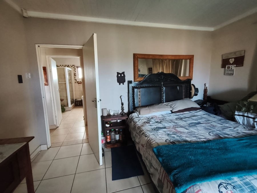 4 Bedroom Property for Sale in Aston Bay Eastern Cape